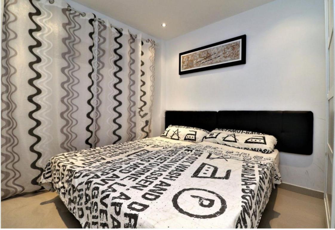 Levante Beachfront Luxury Apartment Benidorm Luaran gambar